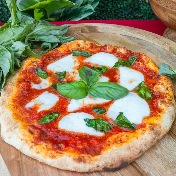 Fresh Pizza on Wheels