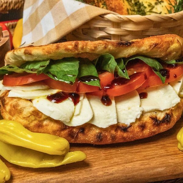 Fresh Pizza on Wheels